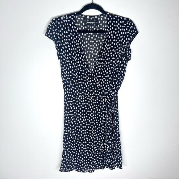 Reformation Adele Mini Wrap  Ditsy Floral Dress Black Sz XS - Picture 4 of 7